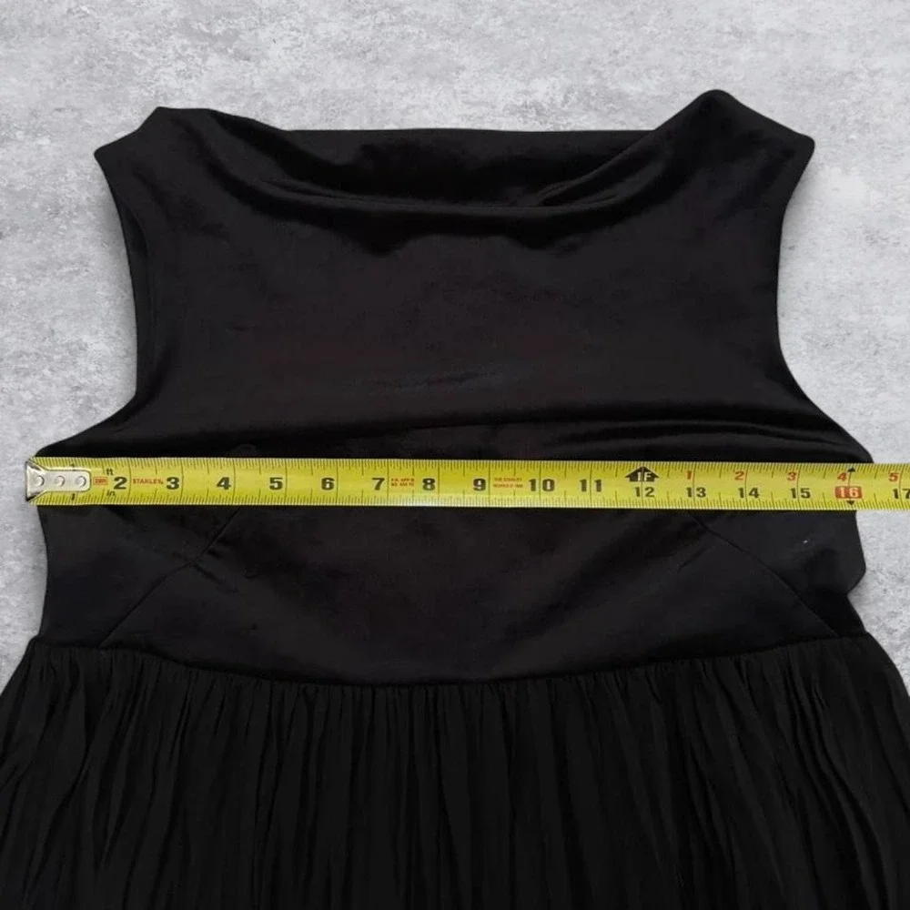 fredy elegant sleeveless